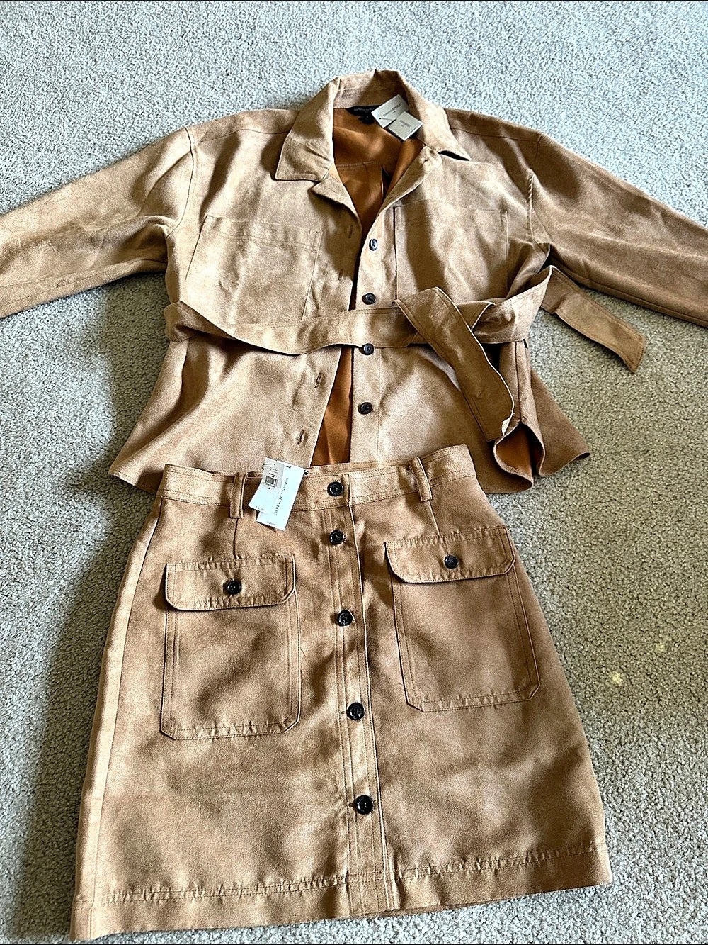 Banana Republic Utility Jacket (S) Skirt Set (6) in Camel